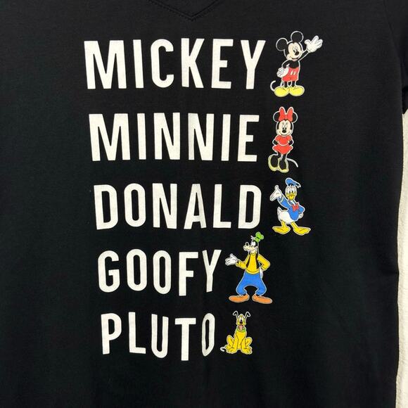 DISNEY WOMENS SIZE LARGE V-NECK T-SHIRT MICKEY AND FRIENDS SHORT SLEEVE TOP - Picture 3 of 4